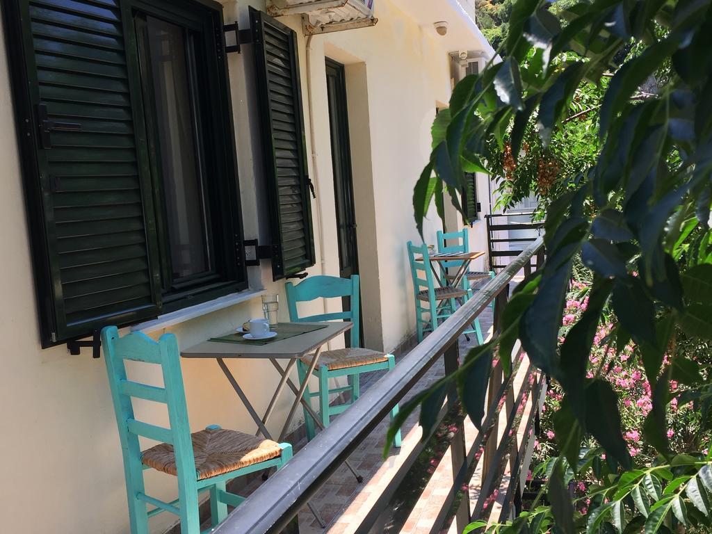 Icthyoessa Apartment Agios Kirykos  Room photo